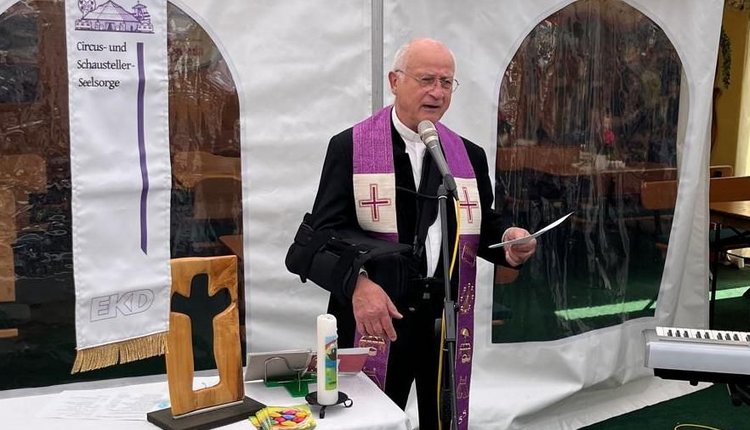 Letzter Frühlingsfest-Gottesdienst mit Pfarrer Johannes Bräuchle