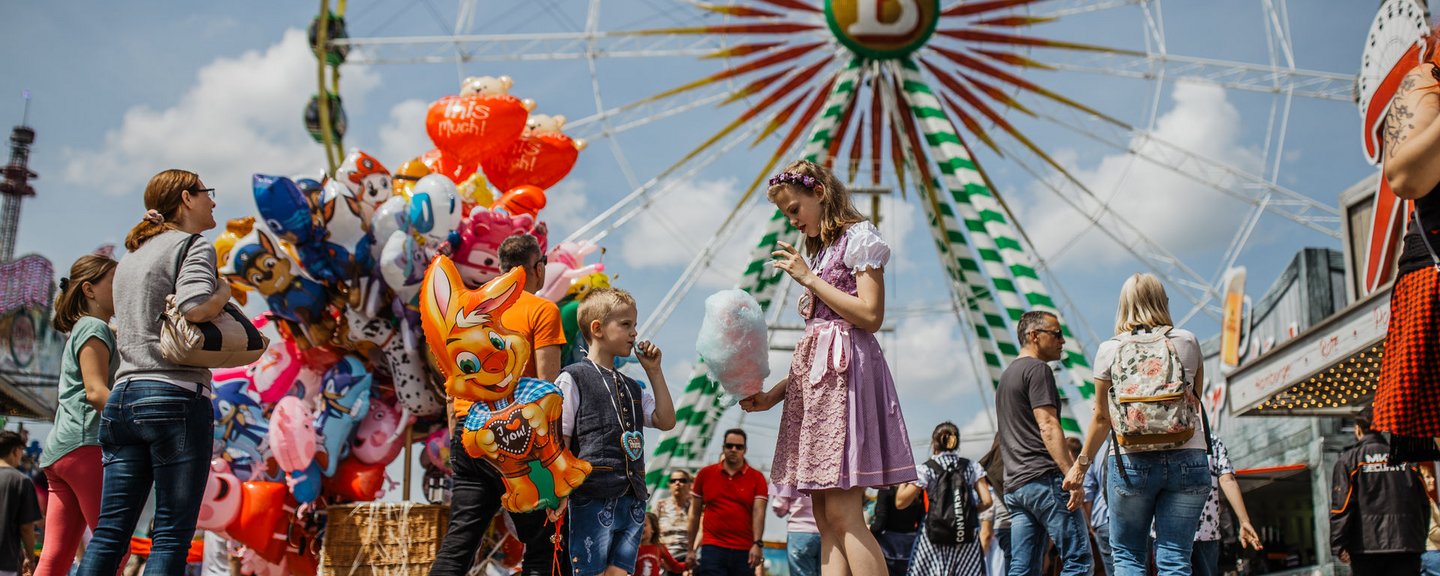 Mehr als 1,4 Millionen Menschen auf dem Stuttgarter Frühlingsfest